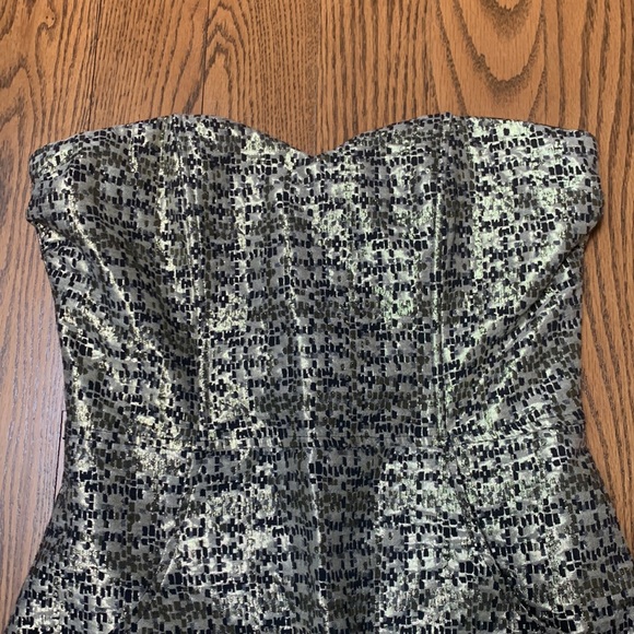 H&M Strapless Gold Mini Dress - Picture 5 of 8